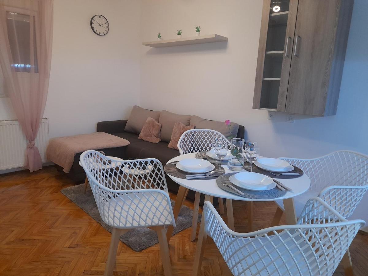 Apartman Stevan Pirot Ngoại thất bức ảnh