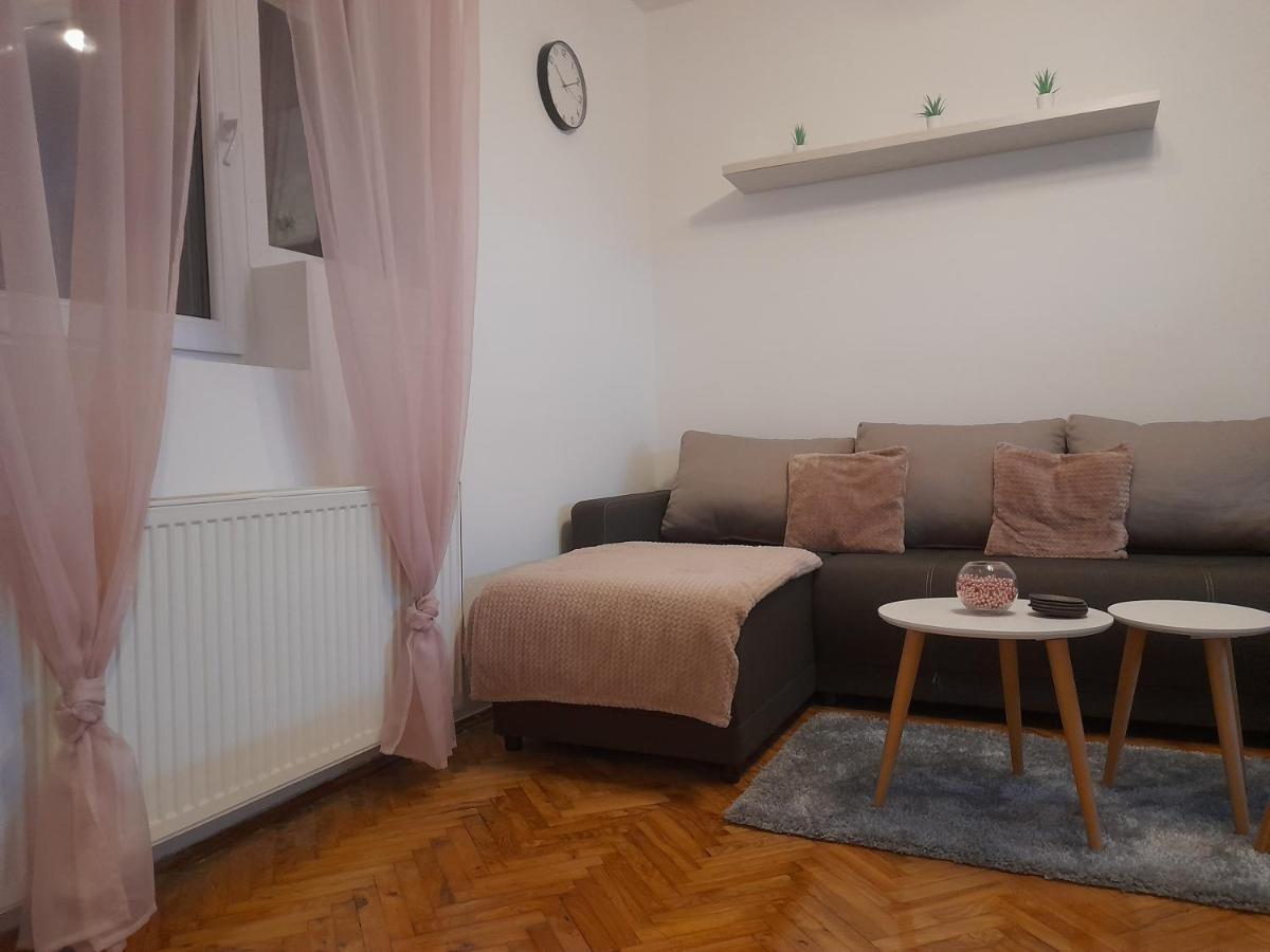 Apartman Stevan Pirot Ngoại thất bức ảnh